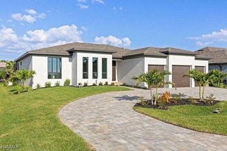 Building Photo - 3311 Surfside Blvd