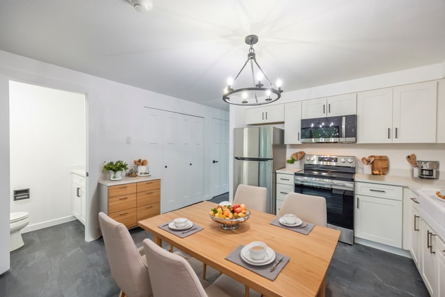 Foto del interior - Crestview Townhomes