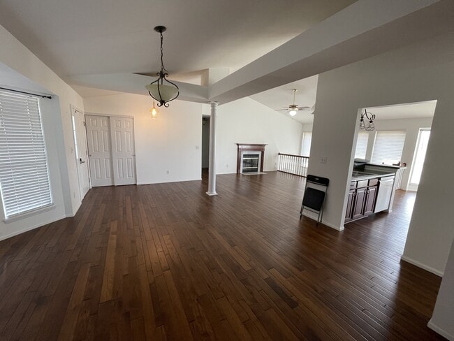 Foto del edificio - 1543 Presidents Landing Dr