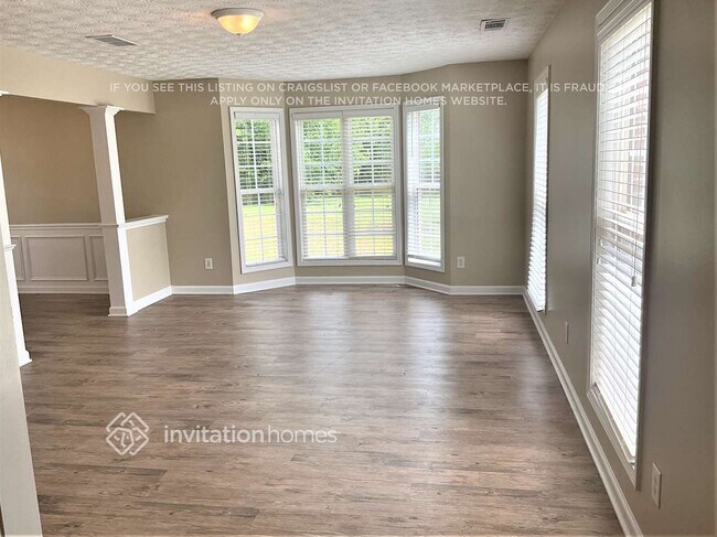 Building Photo - 412 Chadborn Way