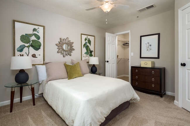 Calibre Springs Hampton Classic 720 sq. ft. Floorplan - Calibre Springs