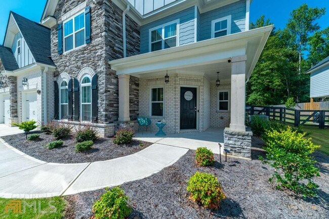 Building Photo - 4080 Talavera Dr