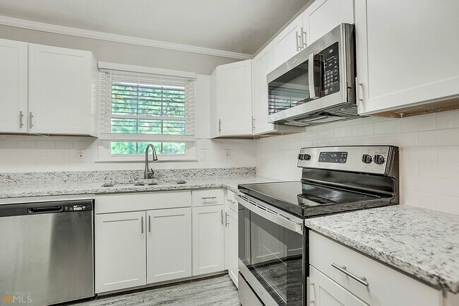Building Photo - 4342 Aldergate Dr