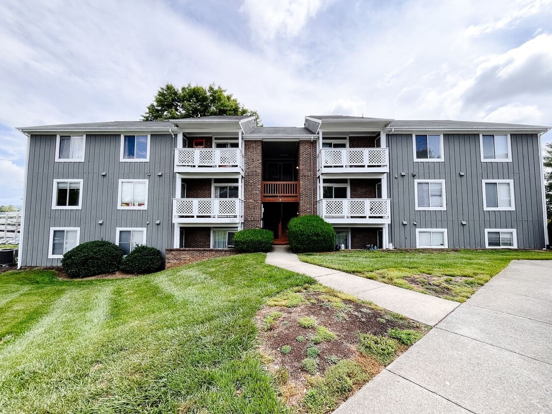 3 Bedroom 2 Bath Condo - 3 Bedroom 2 Bath Condo