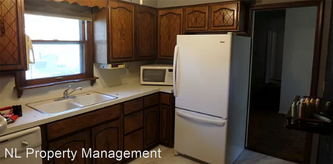 Building Photo - 3 br, 1 bath House - 5009 North 58th Street