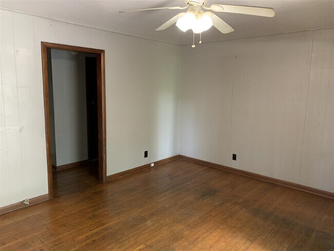 Foto del edificio - 3418 N Monroe St
