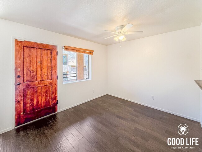 Foto del edificio - Spacious 2BD/2.5BA Home in UTC with Dual En-Suite Baths, Private Balcony & Resort-Style Amenities