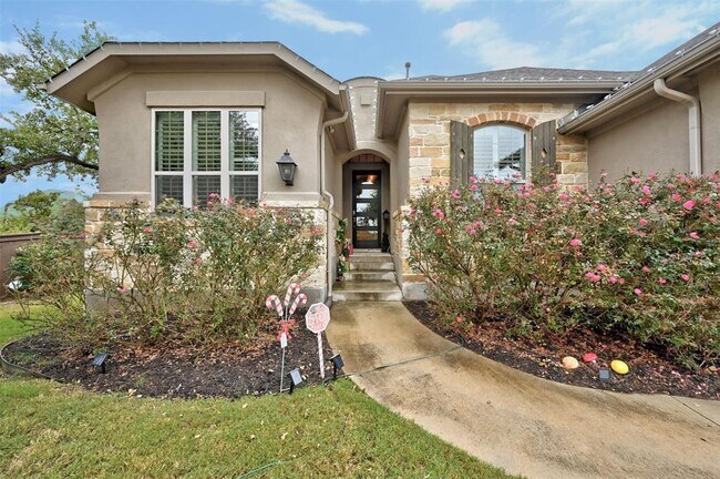 Building Photo - 124 Deschutes Ct