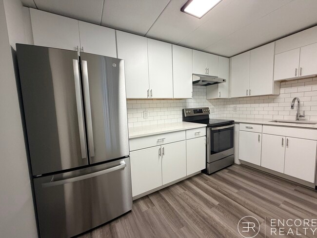 Foto del edificio - 51 Hill Rd