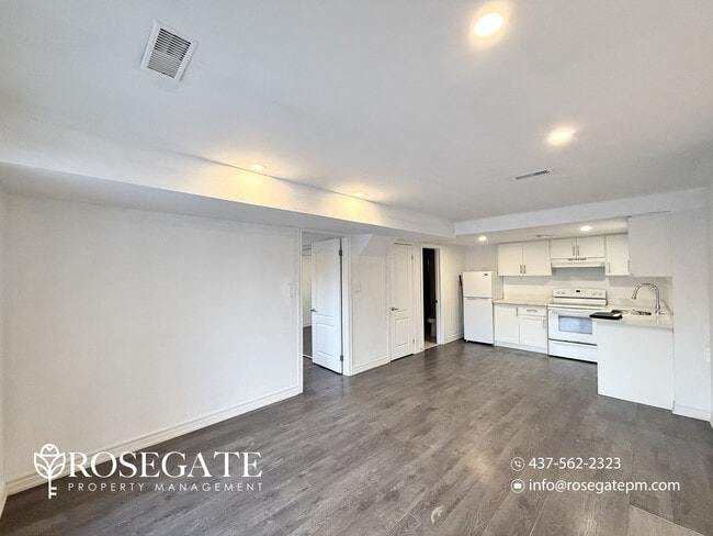 Building Photo - All-Inclusive, Pet-Friendly 1-Bedroom Basement Apartment with Internet & Parking in Scarborough