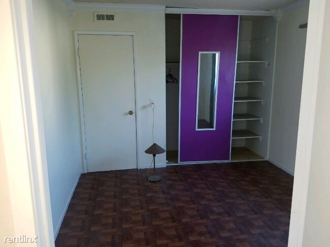 Building Photo - 725 Los Arbolitos Blvd
