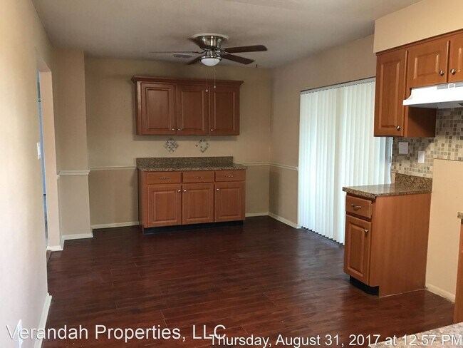 Building Photo - 3 br, 1 bath House - 303 Greens End Street