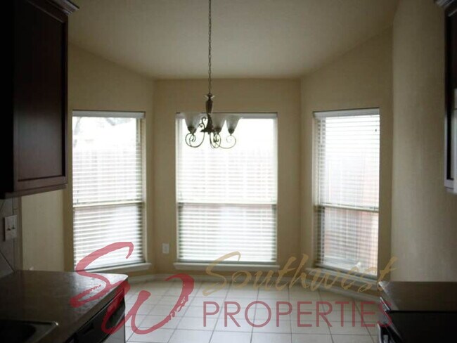 Foto del edificio - Spacious home in excellent area