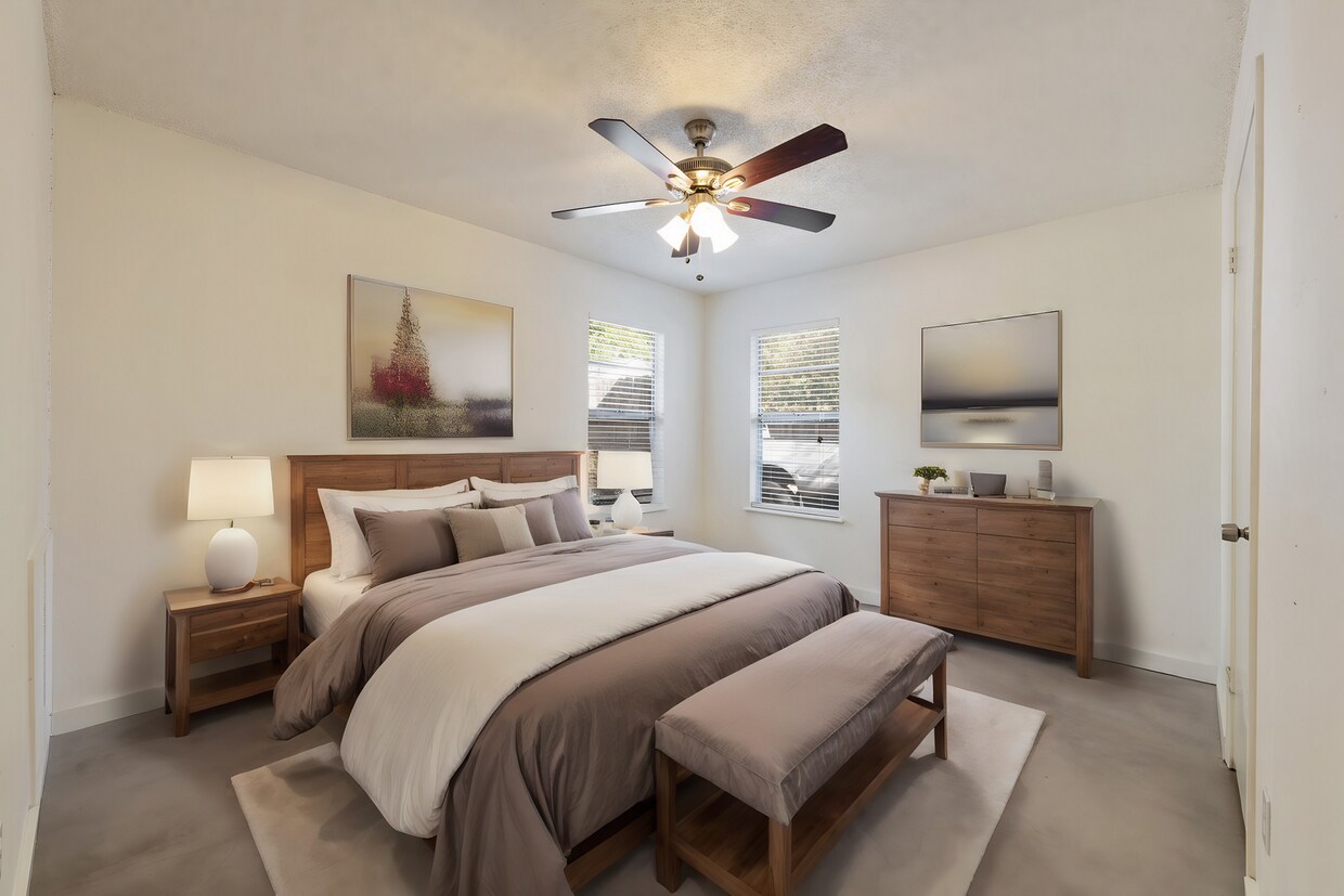 5610 William Holland Ave Unit B, Austin, TX 78756 Room for Rent in