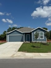 Building Photo - 203 Heritage Grv