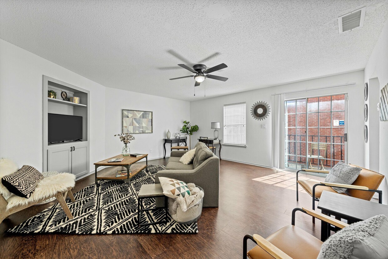 Centre Apartments in Waco, TX