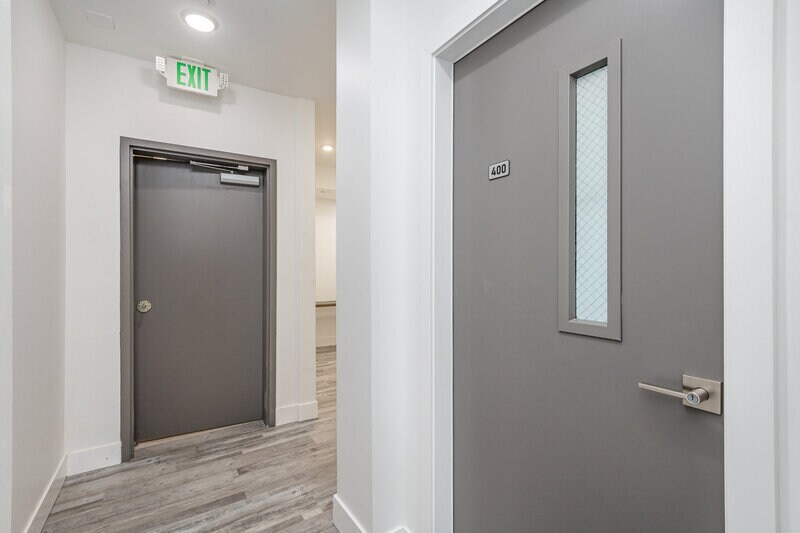 Foto principal - 1709 Harbor Ave SW