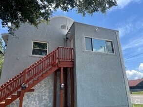Building Photo - 1125 S Ridgewood Ave