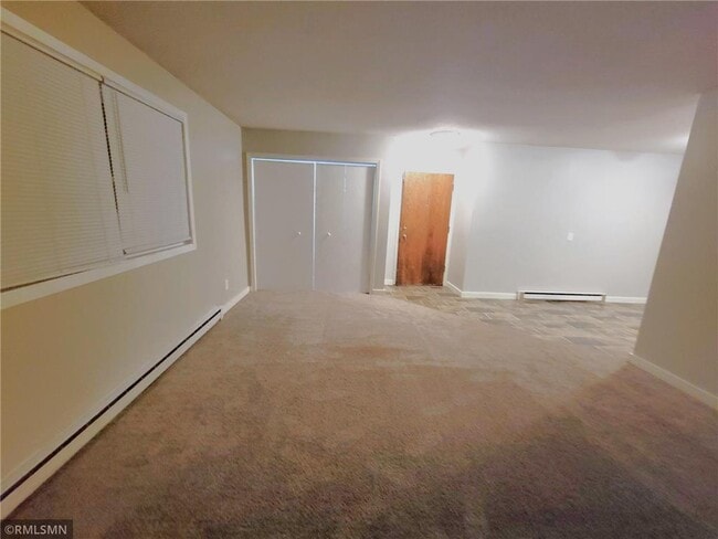 Foto del edificio - 710 Hillcrest St