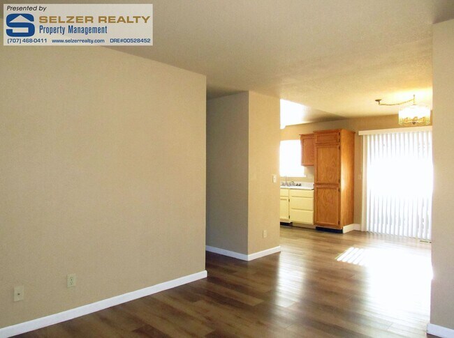 Foto del edificio - Cozy 3 bd. home on a conveniently located corner lot!
