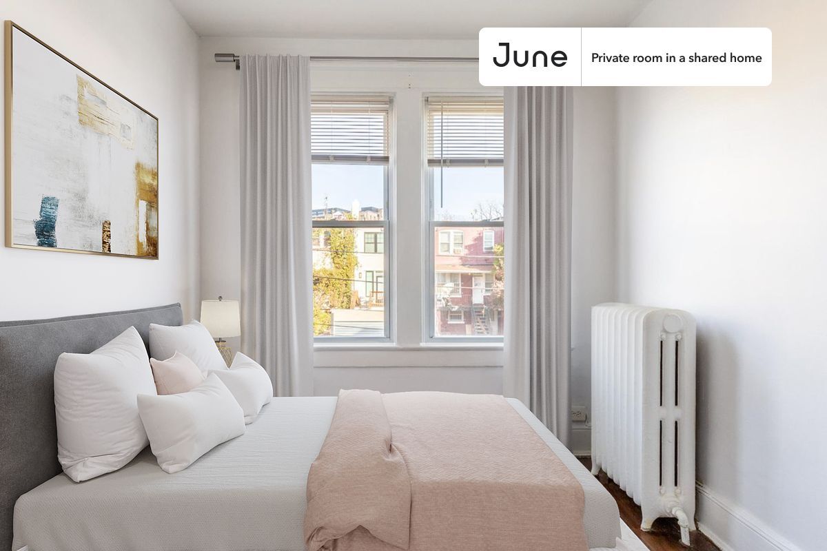 Private bedroom in 3 bed/2 bath Home - Private bedroom in 3 bed/2 bath Home