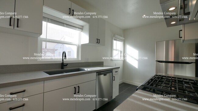 Building Photo - Gorgeous Remodeled 1 Bd/1Bth Spanish Cotta...