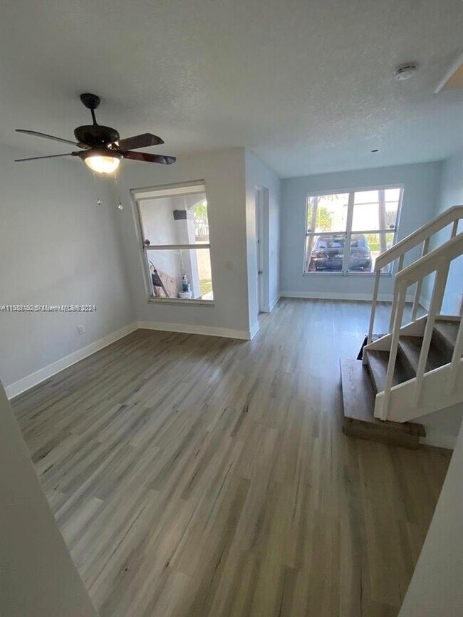 Building Photo - 8755 SW 152nd Ave
