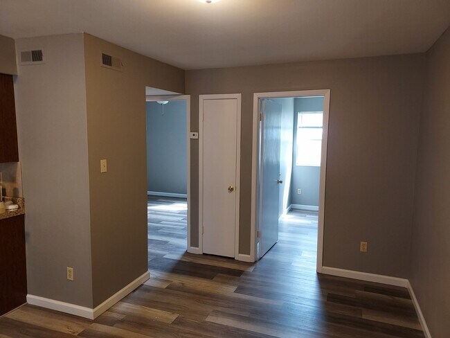 Foto del edificio - 4740 Tishomingo Rd