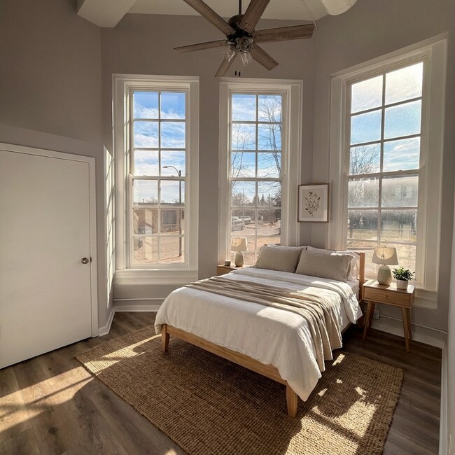 Foto del edificio - 3009 Pennsylvania Ave