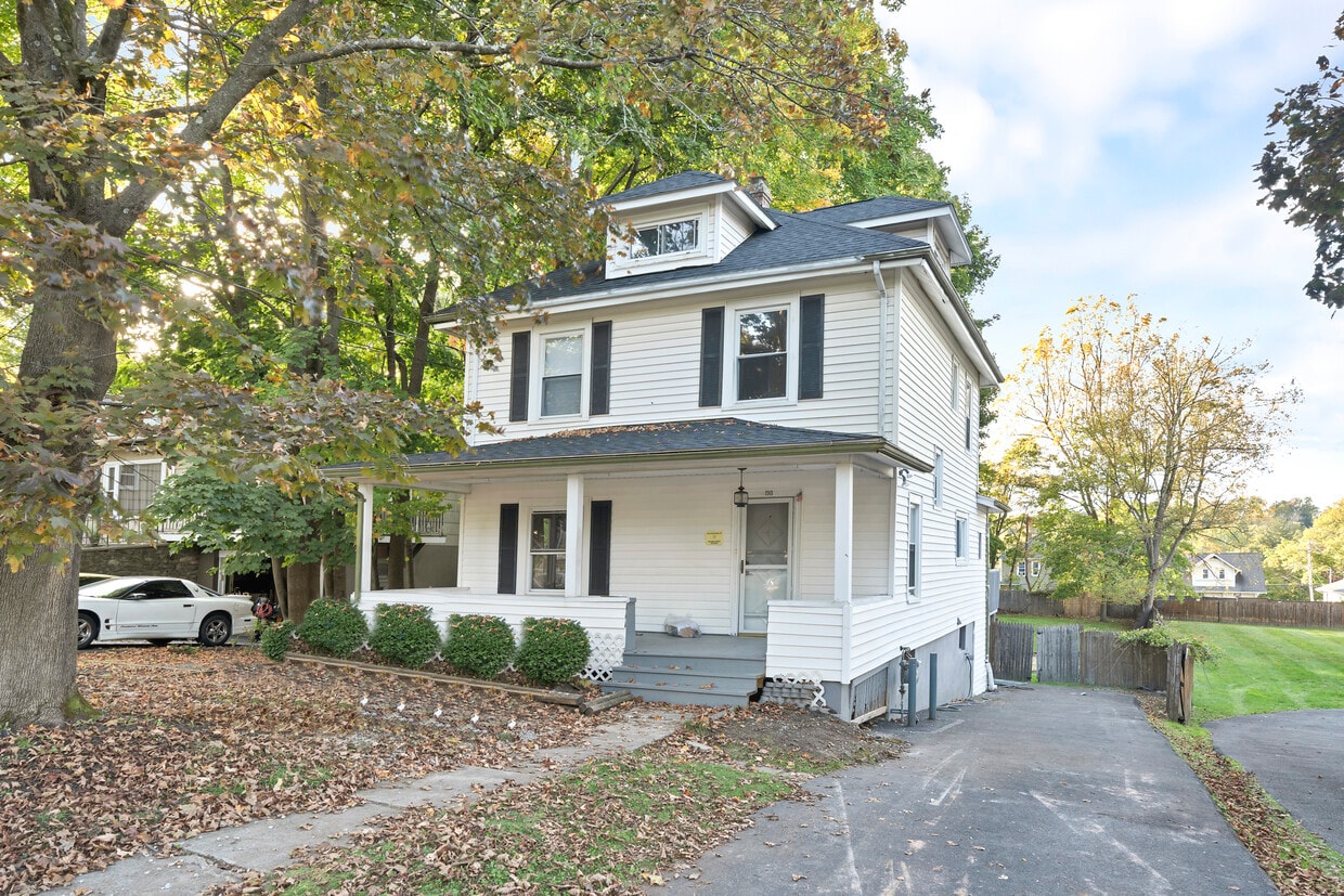 Front of House - 193 Highland Ave