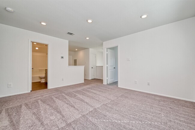 Foto del edificio - 22135 Juniper Crossing Dr