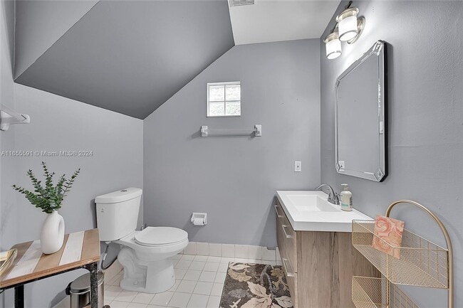 Building Photo - 3884 NW 63rd Ter