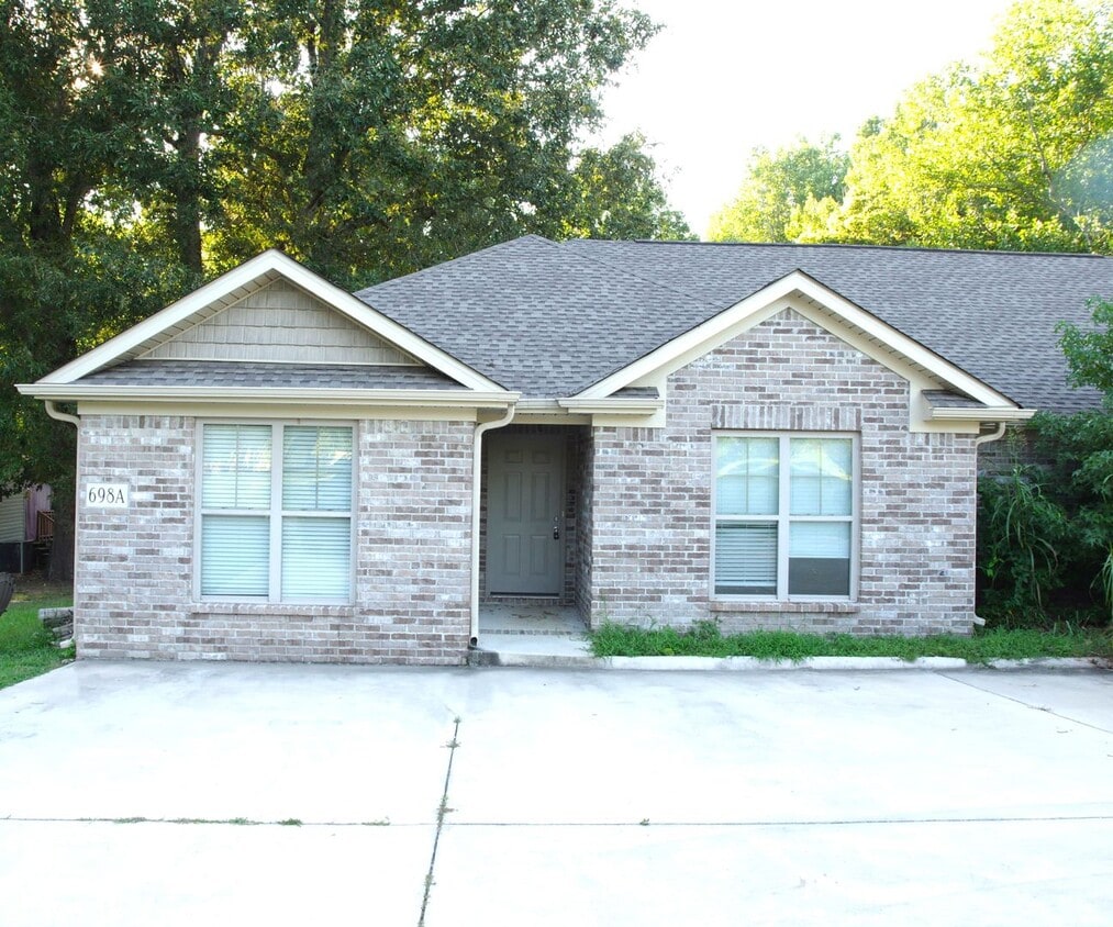 Foto principal - 698 Mulberry Rd