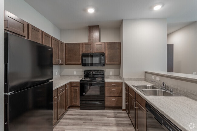 2BR, 2BA - 1,114 SF - The Carnahan Collection