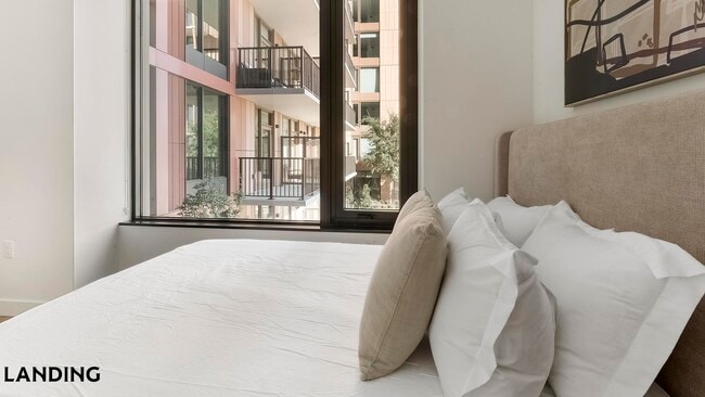 Foto del edificio - 632 Howard Rd SE