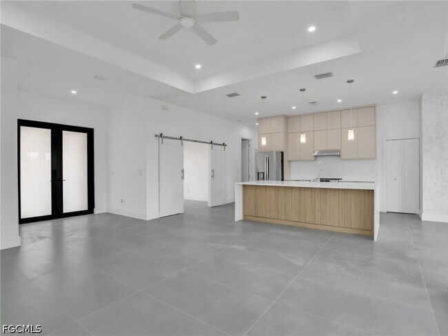 Foto del edificio - 11153 Carnegie Ave