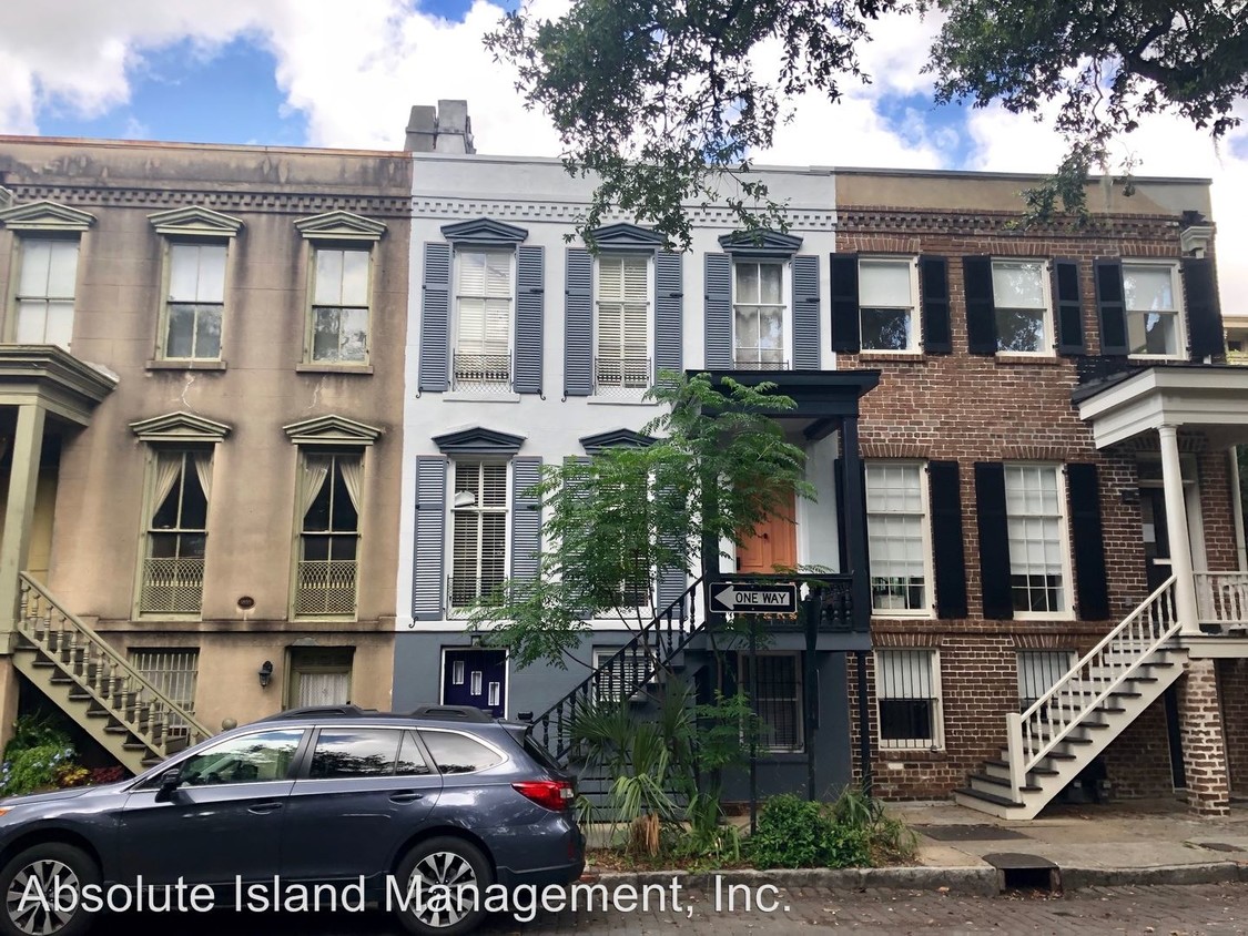 Primary Photo - 208 E Taylor St