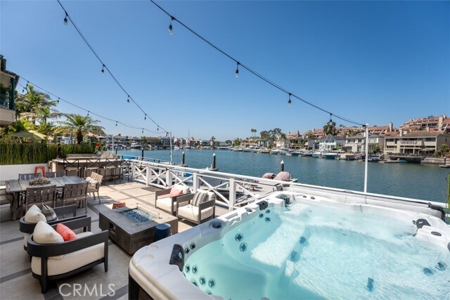 Foto del edificio - 654 Harbor Island Dr