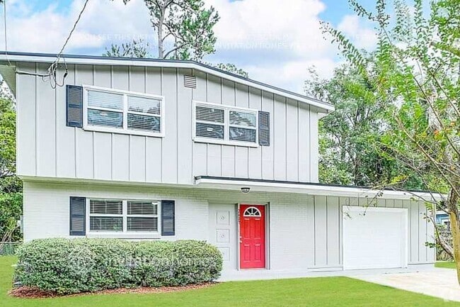 Building Photo - 2607 Hugh Edwards Dr