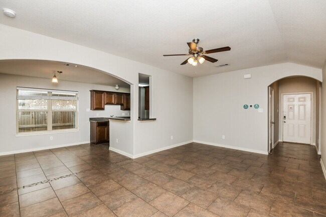 Foto del edificio - 7612 Hollow Point Dr