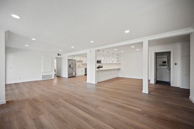 Foto del edificio - 1815 Butler Ave