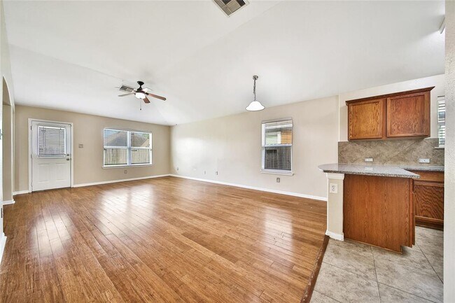 Foto del edificio - 1502 Stillstone Dr