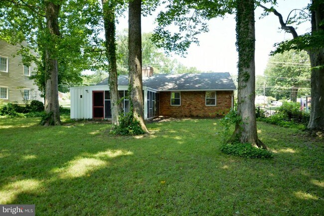 Foto del edificio - 5512 Ferndale St