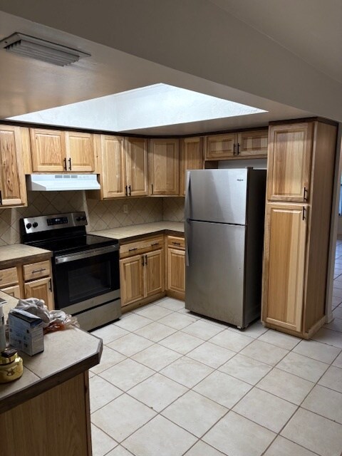 Building Photo - 7110 NW 78th Ave