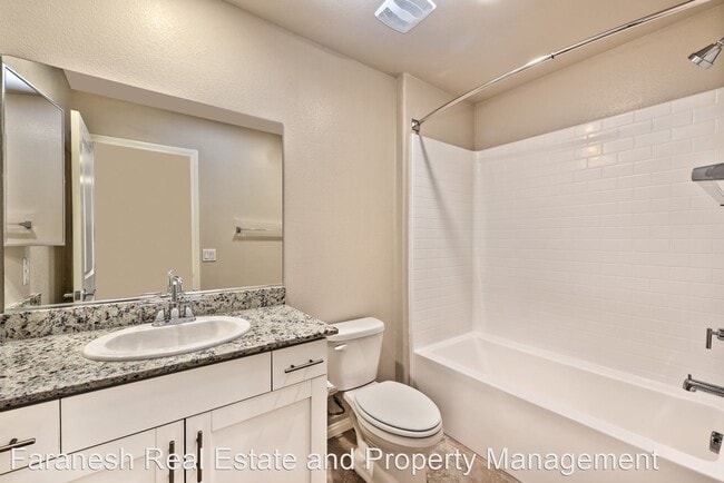 Building Photo - 4 br, 2.5 bath House - 7850 W Shelbourne Ave