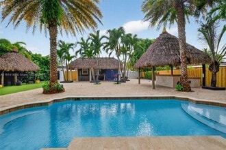 Building Photo - 465 NW 153rd St