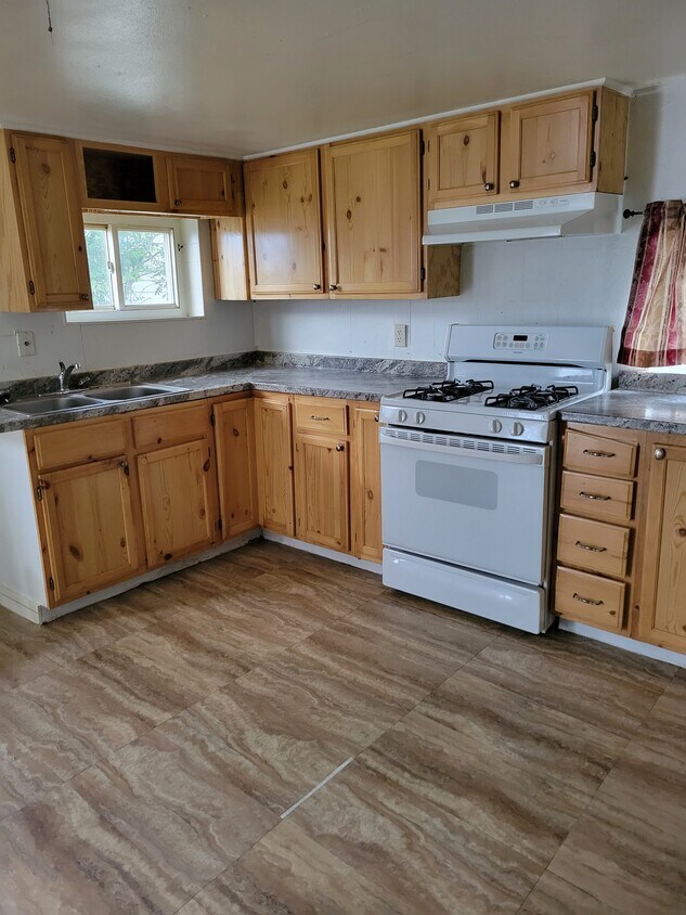 300-s-ave-c-1-cheyenne-wy-82007-house-rental-in-cheyenne-wy