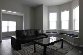 Building Photo - 219 W Chester Pike