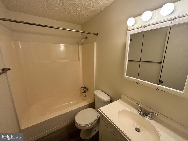 Foto del edificio - 2009 N Susquehanna Trail