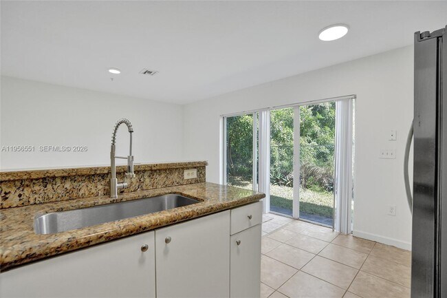 Foto del edificio - 5409 SW 41st St